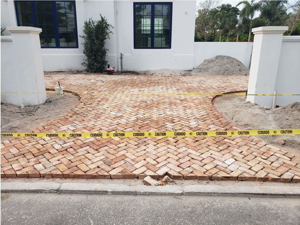Chicago brick paver driveway